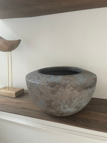 Bali Grey Vintage-Style Stone Vase/Pot – Rustic Decorative Home Accent