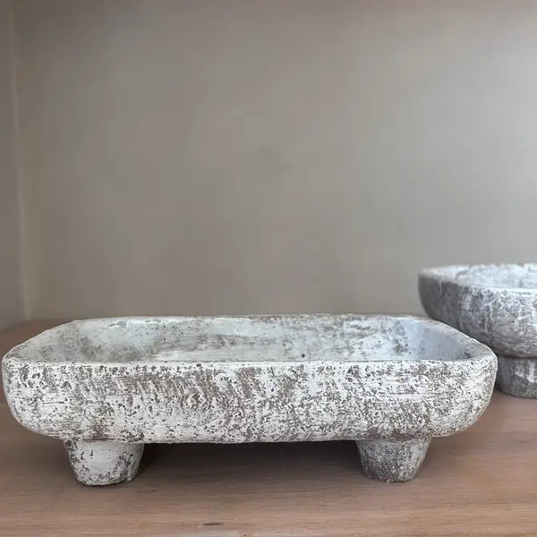 Satu stone footed bowl