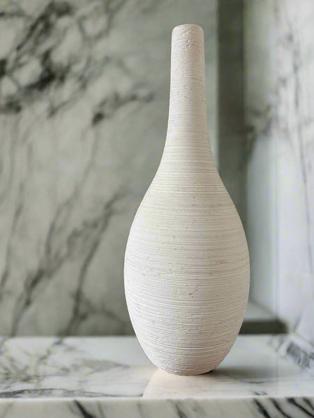 Rustic White Wood Bottle Vase with Paper Flowers – 27cm Tall Decorative Whitewashed Wooden Home Décor Accent with Grain Texture